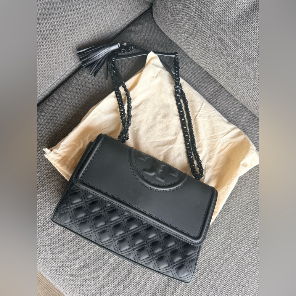 Tory Burch Black matte Fleming convertible Quilted Shoulder Bag with Chain Strap